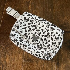 Freshly Picked Mickey Leopard Park Waist Pack